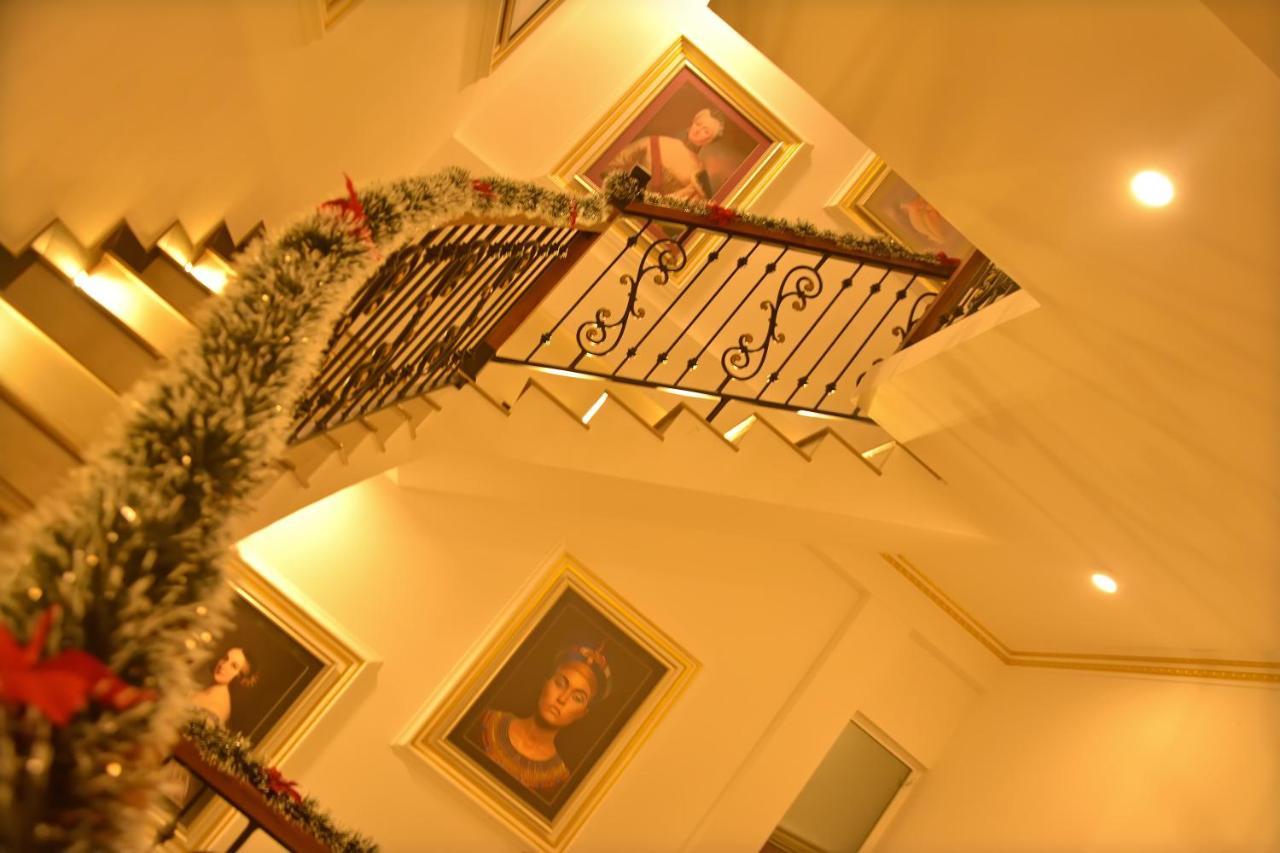 Negombo New Queen'S Palace エクステリア 写真